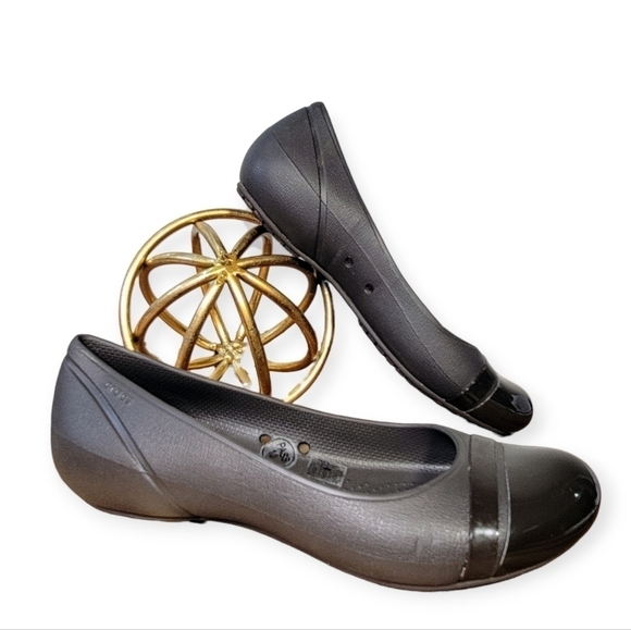 Crocs Brown Ballet Flats with Patent toe cap Size 9 - Picture 15 of 15